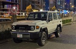 تويوتا لاند كروزر 76